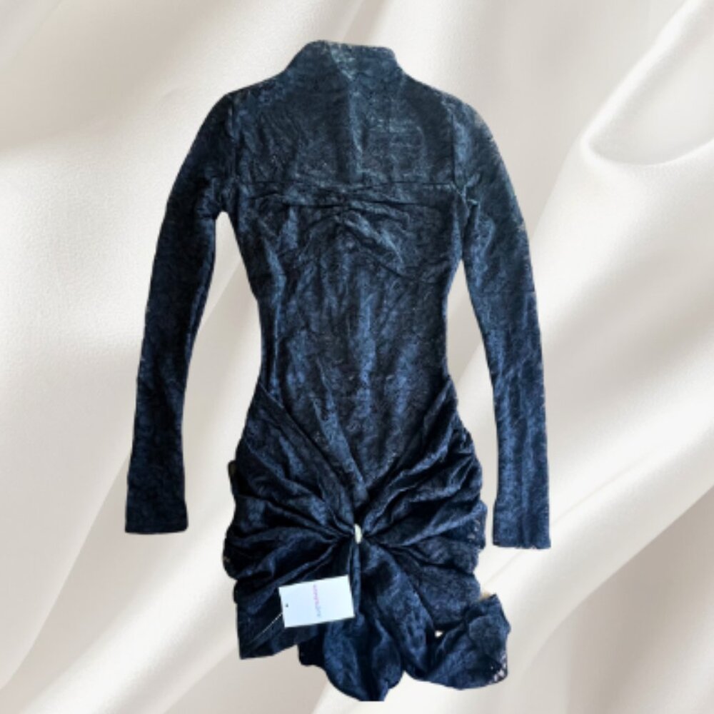 🔥 Hot, lace black mini dress, with long sleeves (BNWT) – Size Small